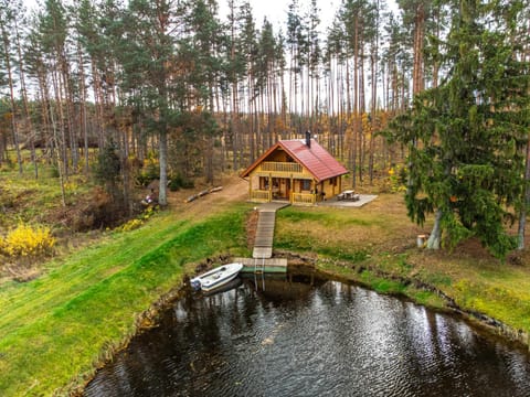 Property building, Natural landscape, Garden, Garden view, Lake view