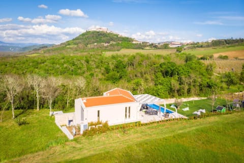 Nearby landmark, Spring, Day, Natural landscape, Bird's eye view, Mountain view, Swimming pool