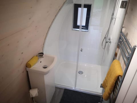 Ballyhemlin Pods - Haw thorn Apartment in Northern Ireland