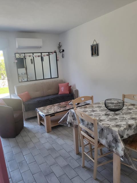 Porto Vecchio - Résidence RIVIERA- Villa Lecci House in Zonza