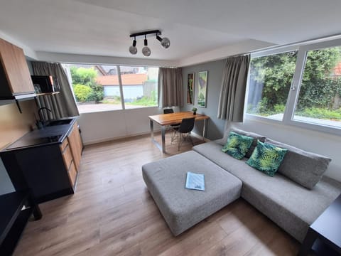 Beautiful apartment close to sea Beach Life 51A Apartment in Noordwijk