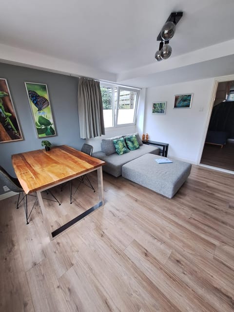 Beautiful apartment close to sea Beach Life 51A Apartment in Noordwijk