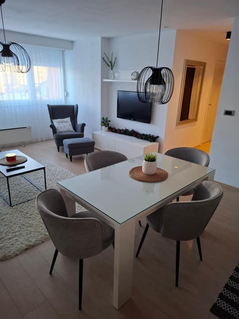 Apartman MAX sa privatnim parkingom Apartment in Federation of Bosnia and Herzegovina