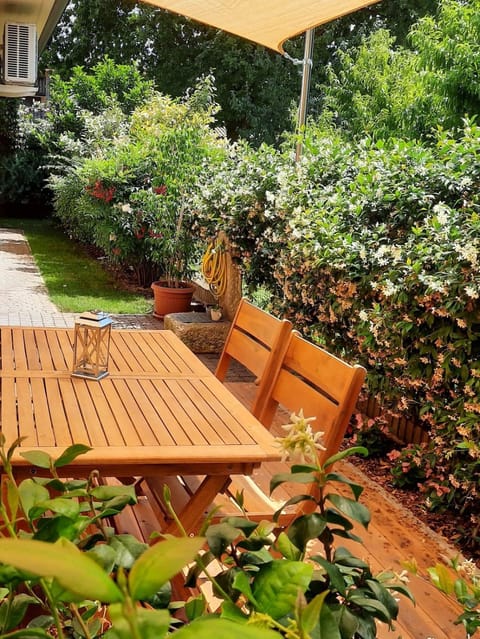 Patio, Garden, Balcony/Terrace, Dining area