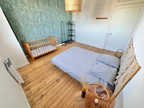 Bed, Bedroom, cot, storage