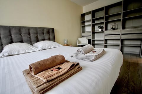 Pied-à-terre - Apartment 75m2 - free parking Apartment in Lyon