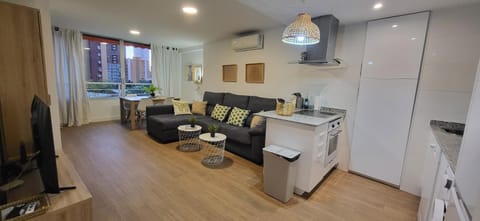 TV and multimedia, Kitchen or kitchenette, Living room, Dining area