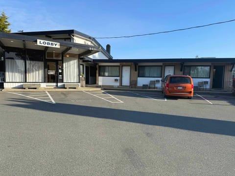 Property building, Lobby or reception