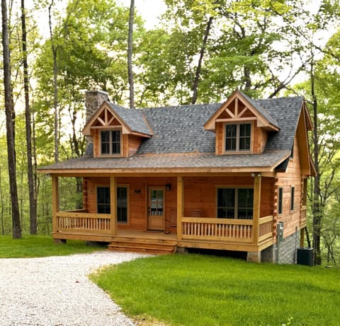 Turkey Creek Cabin Rentals #1 at Tims Ford lake Tullahoma Cabin in Lynchburg