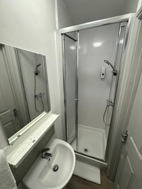 Comfortable Stay - Derby Road Bed and Breakfast in Nottingham