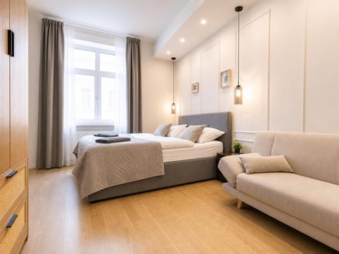 Bed, Seating area, Bedroom, wardrobe
