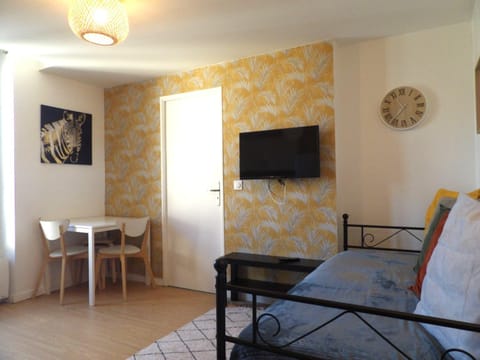 Nid Douillet au Bord du Canal #D Apartment in Chelles