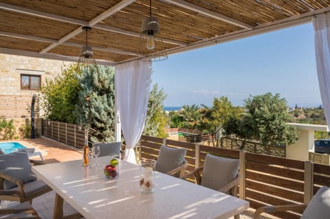 Patio, Day, View (from property/room), Balcony/Terrace, Seating area, Dining area, Sea view