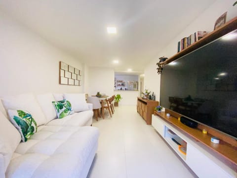 Communal lounge/ TV room, TV and multimedia, Living room, Seating area