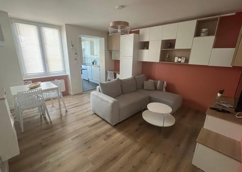 Appartement cosy et raffiné Apartment in Normandy