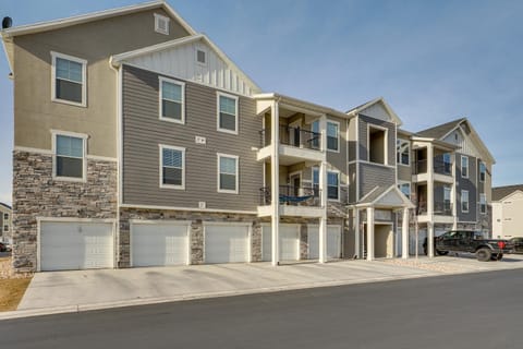 15 Mi to Sundance Pet-Friendly Condo in Vineyard Apartment in Vineyard