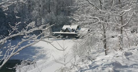 Sleepy Hollow House in Swain County