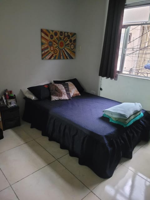 Quarto casal e outros espaços compartilhados próx ao estádio do Vasco Vacation rental in Rio de Janeiro