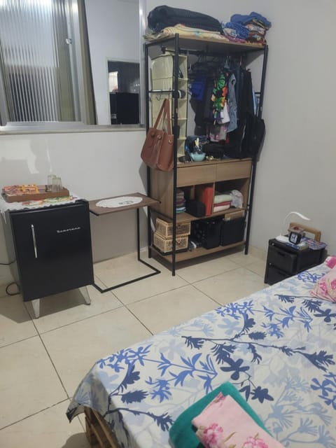 Quarto casal e outros espaços compartilhados próx ao estádio do Vasco Vacation rental in Rio de Janeiro