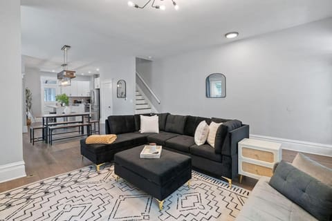 Living room, Seating area, Dining area