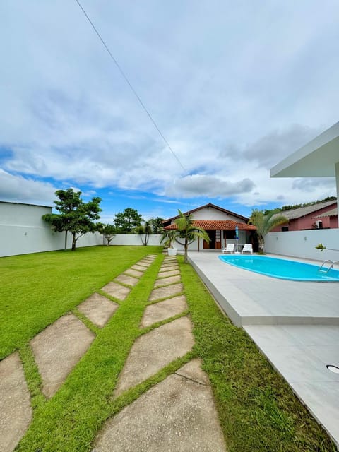 Property building, Day, Pool view, Swimming pool