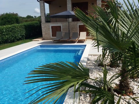 Holiday home Krase only 300m from sea House in Premantura