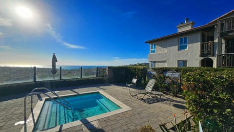 Patio, Natural landscape, Pool view, Sea view, Swimming pool, sunbed