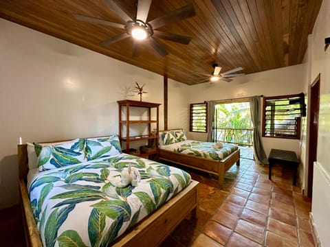 Azure Del Mar Inn in Stann Creek District