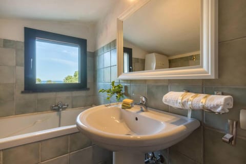 Villa con accesso privato alla spiaggia di Cala Brandinchi House in Sardinia