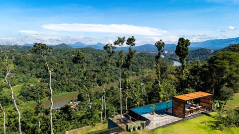 Natural landscape, Bird's eye view, View (from property/room), Garden view, Landmark view, Mountain view, Pool view, River view, Swimming pool, Swimming pool, sunbed