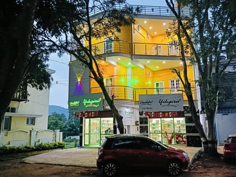Property building, Street view