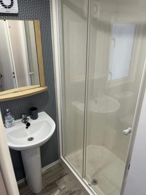 Holiday home by the river Nidd 17 Campground/ 
RV Resort in Borough of Harrogate