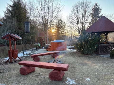 Natural landscape, BBQ facilities, Children play ground, Hot Tub, On site, Sunset