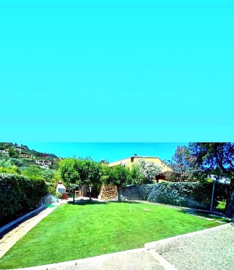 Garden, Garden view