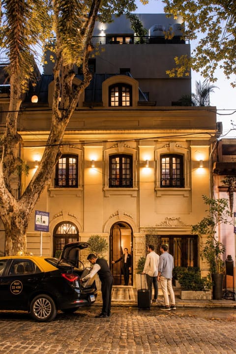 Property building, Street view
