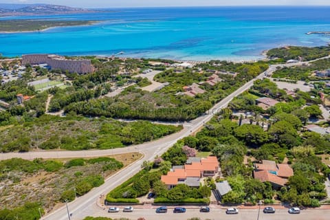 Nearby landmark, Natural landscape, Beach, Street view