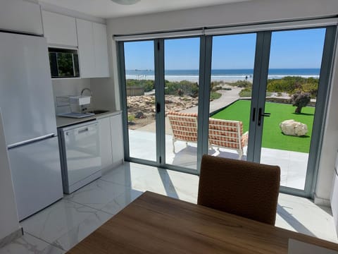Garden, Sea view, dishwasher, kitchen