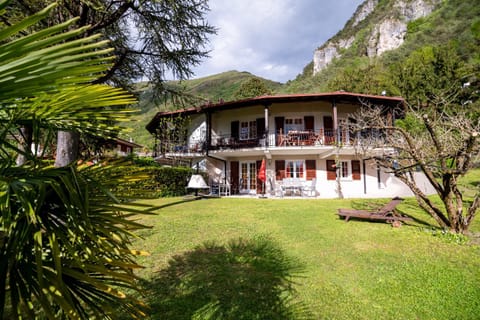 Property building, Garden, Garden
