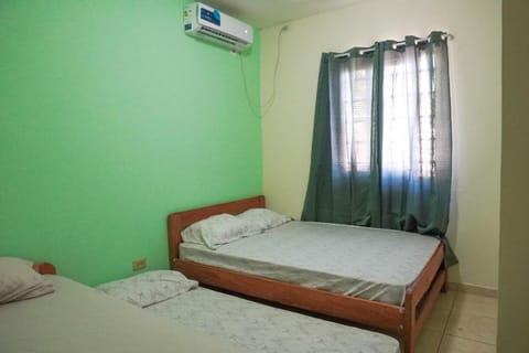 Bed, Photo of the whole room, Bedroom, air conditioner