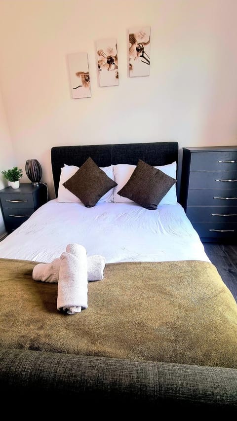 Northfield Home House in Birmingham