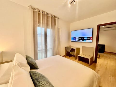 TV and multimedia, Bedroom