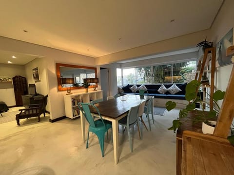 Doverhurst - Sea Point Cape Town Apartment in Sea Point