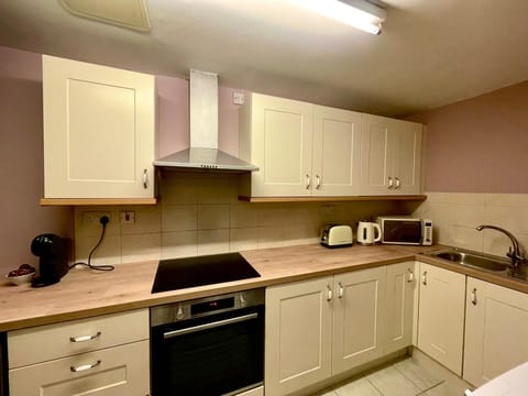 Eachtra House-minutes from city House in Belfast