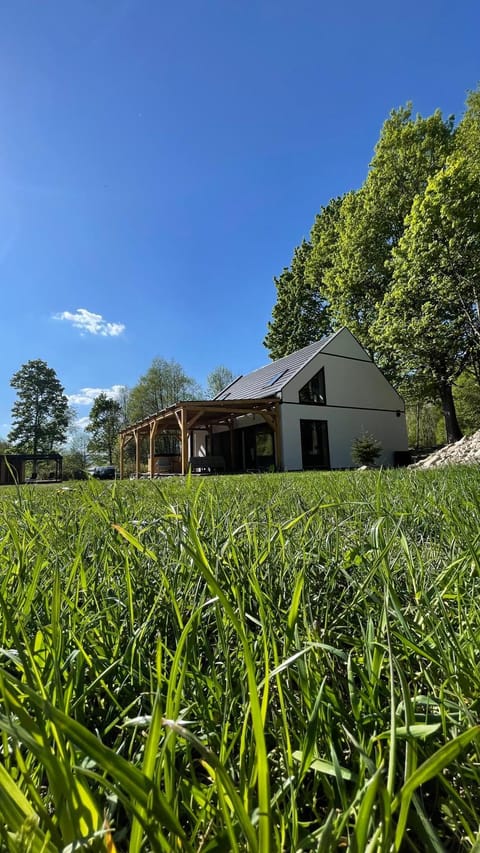 Property building, Garden, Garden view, River view