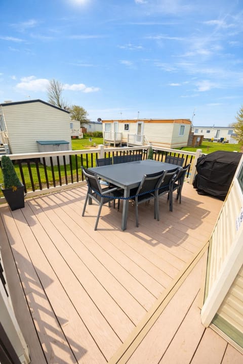 Balcony/Terrace, Dining area