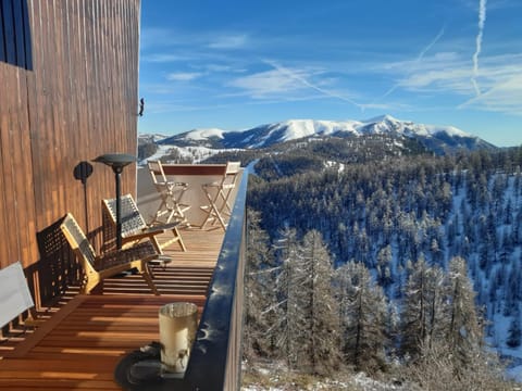 Winter, Balcony/Terrace, Mountain view
