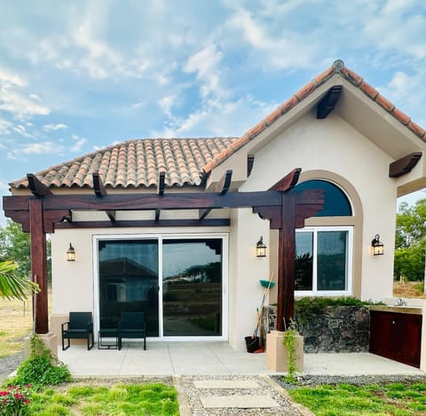 Patio, Off site