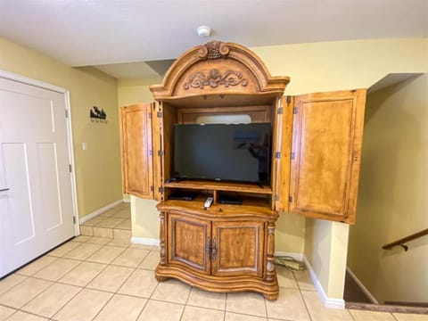 Lake View Condo 890 2 House in Garden City