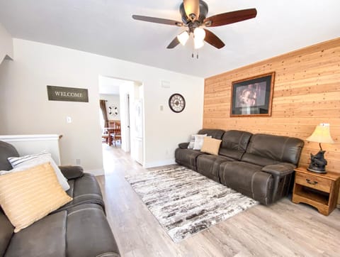 Lake View Condo 871 4 with amazing views House in Garden City