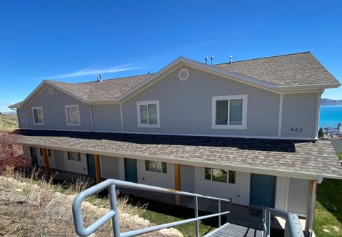 Lake View Condo 942 4 House in Garden City